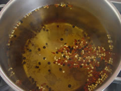 Boiling the vinegar
