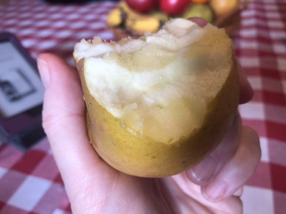 apple