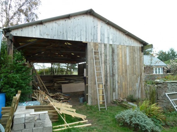 Barn boarding