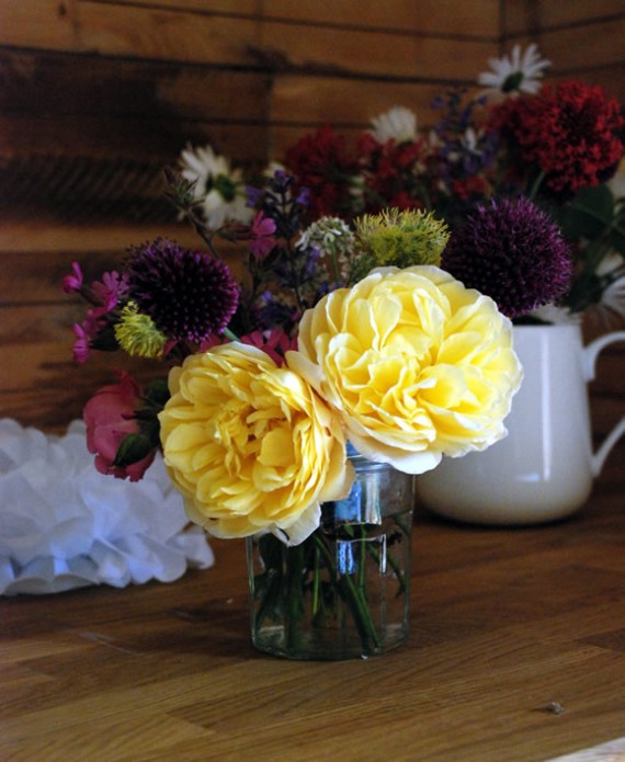 Emergency wedding flowers